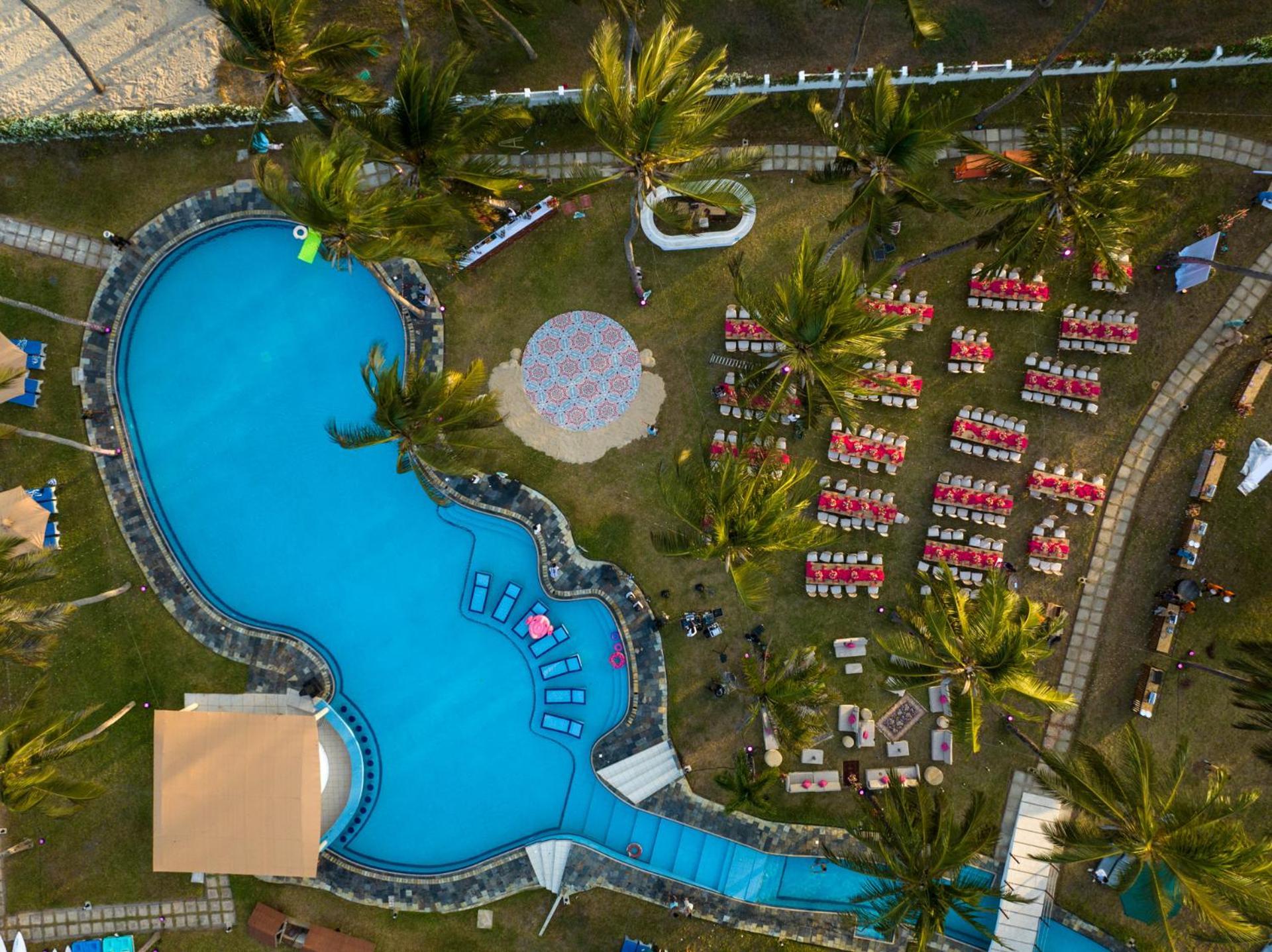 Sun N Sand Beach Resort Mombasa Esterno foto